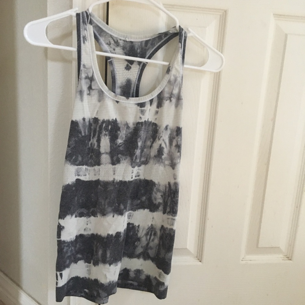 Lululemon Swiftly Tech Tank